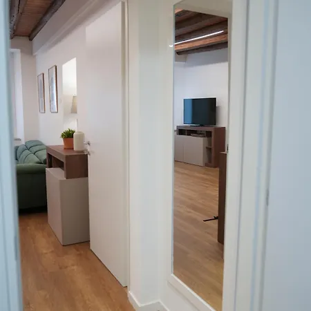 Appartamento Indipendenza 60 Center *